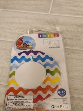 🐻 Intex Colorful Wave Swim Ring